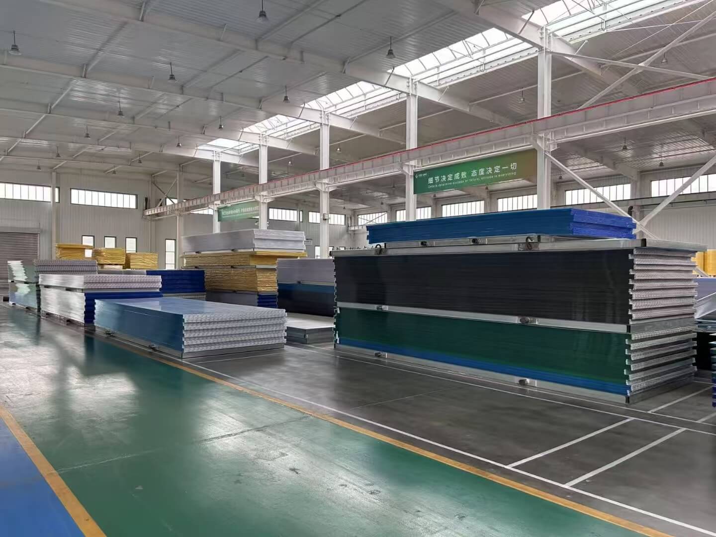 6mm clear twin-wall polycarbonate sheets installed in commercial greenhouse